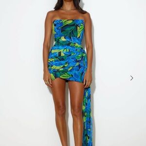 RUNAWAY PARADISE MINI DRESS BLUE FLORAL - Hello Molly, size medium (US 6)